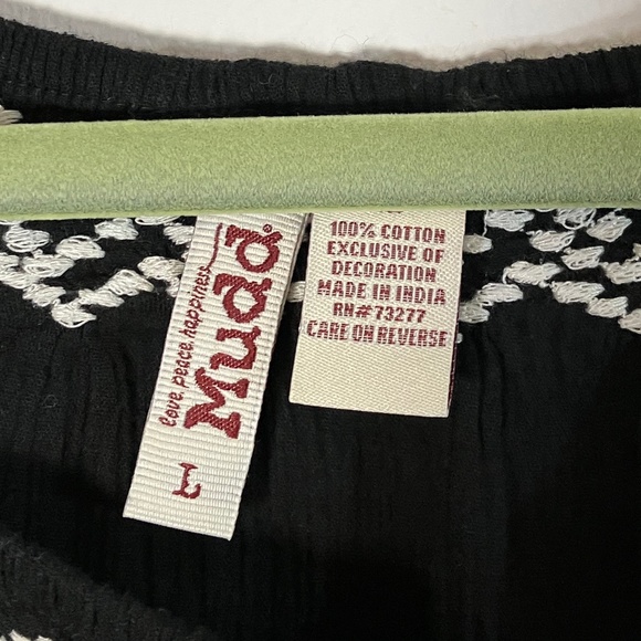 Mudd Embroidered Peasant Top - Large - Picture 8 of 10